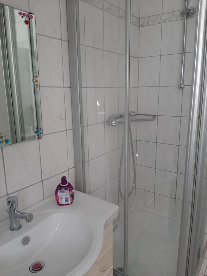 Familienfreundliche Ferienwohnung Auf Dem Lande Monteur Wohnung Hessisch Oldendorf Eksteriør bilde